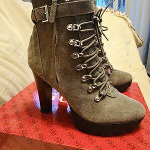 Guess Women's Lace-Up Boots - Color Gray , Brand New in the box